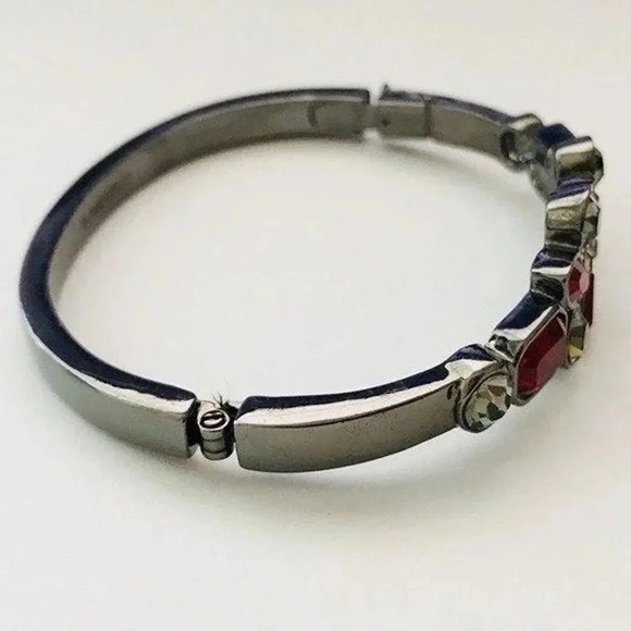 Givenchy Vintage Crystal Bracelet - Picture 5 of 7